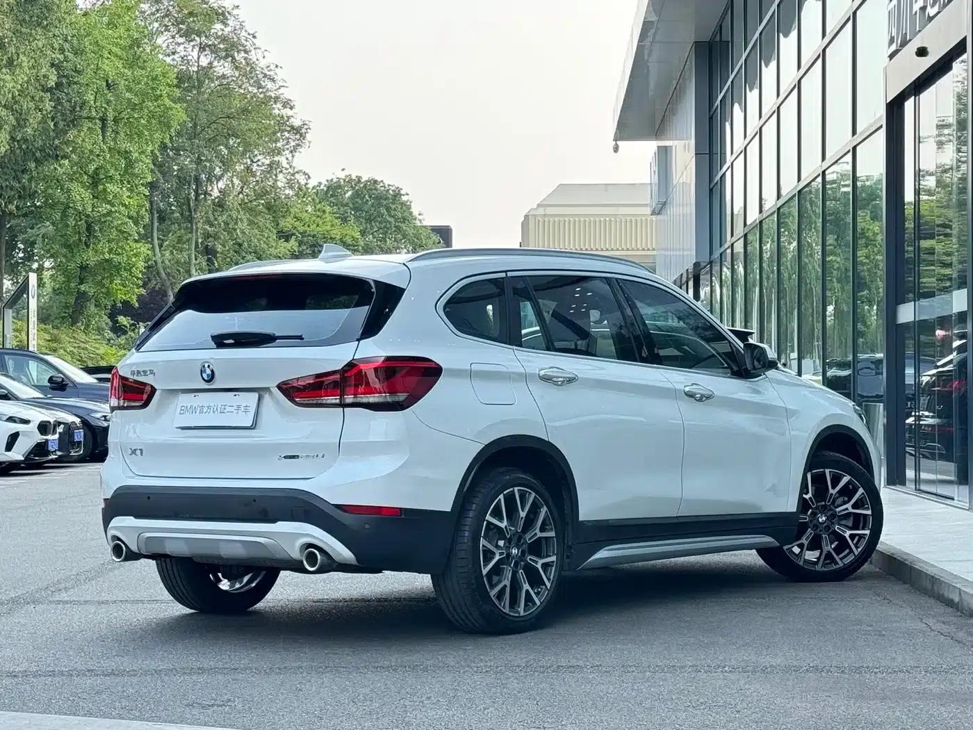 BMW X1 2020 xDrive25Li Premium — миниатюра 7