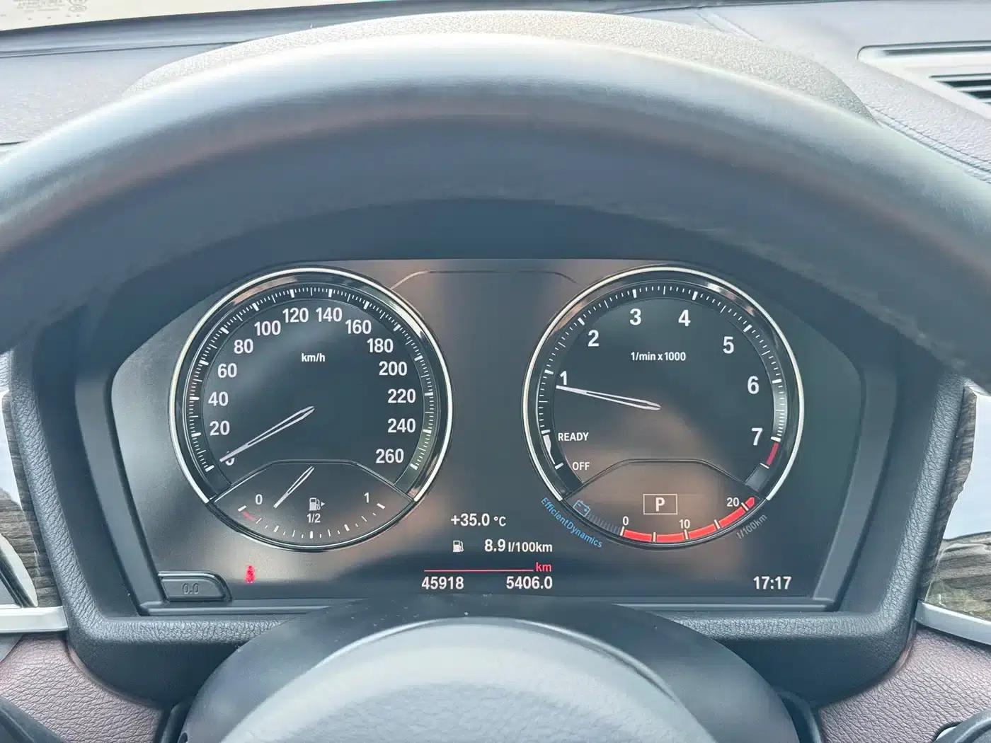 BMW X1 2020 xDrive25Li Premium — миниатюра 9