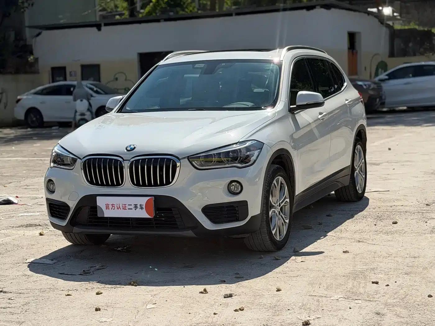 BMW X1 2018 sDrive20Li Leading Edition — миниатюра 1