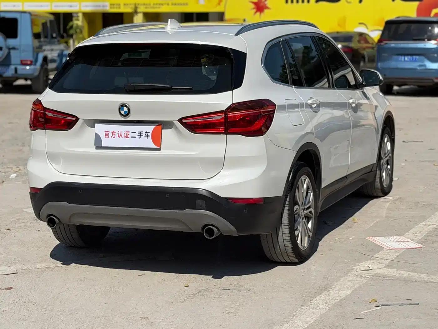 BMW X1 2018 sDrive20Li Leading Edition — миниатюра 9