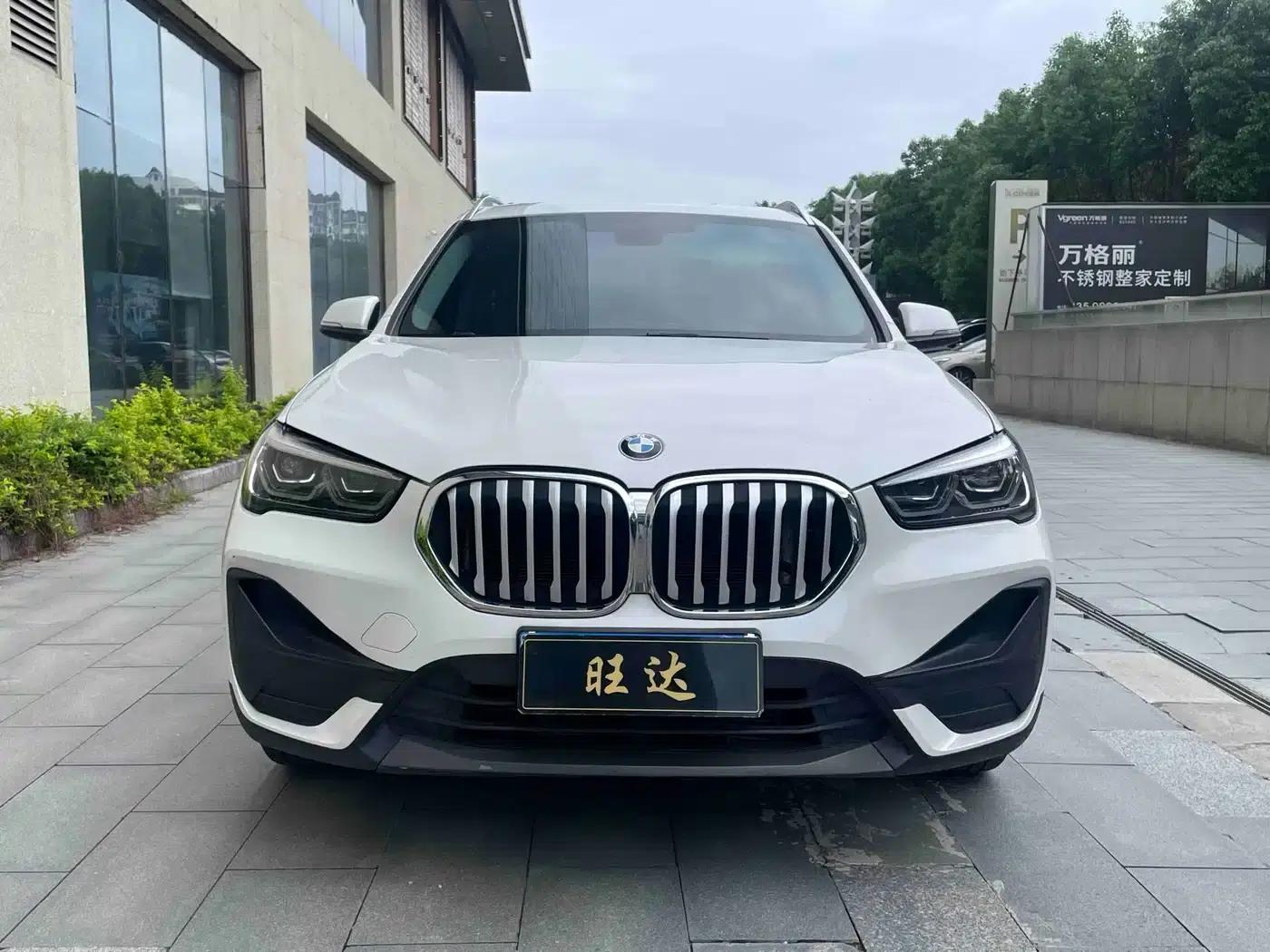 BMW X1 2022 sDrive20Li Fashion Edition — миниатюра 2