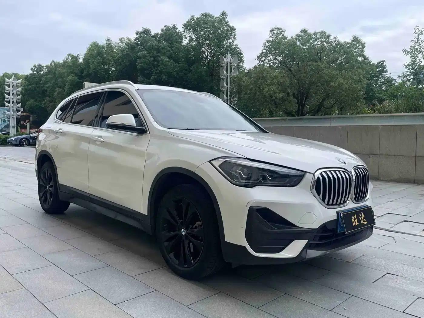 BMW X1 2022 sDrive20Li Fashion Edition — миниатюра 3