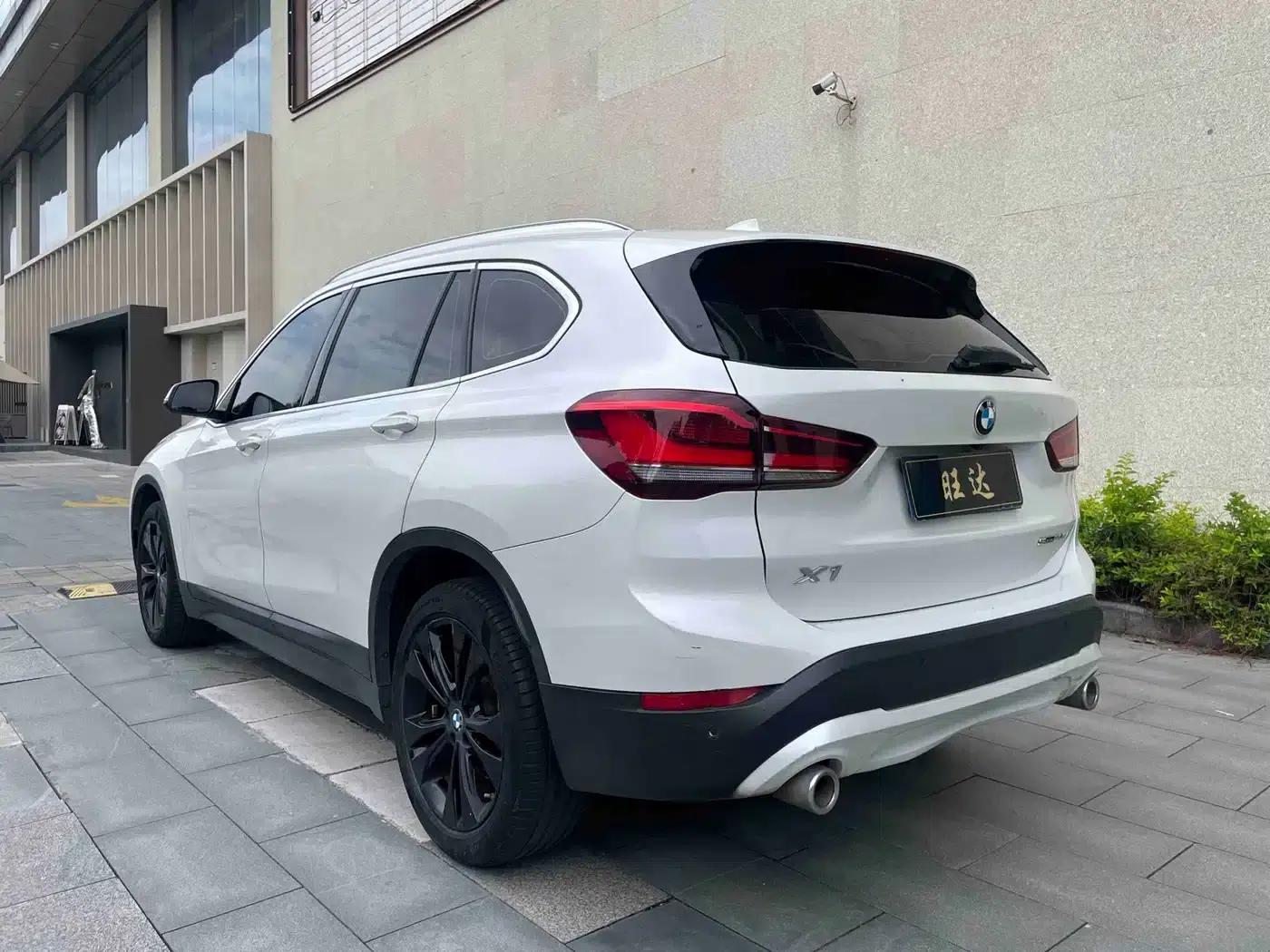 BMW X1 2022 sDrive20Li Fashion Edition — миниатюра 9