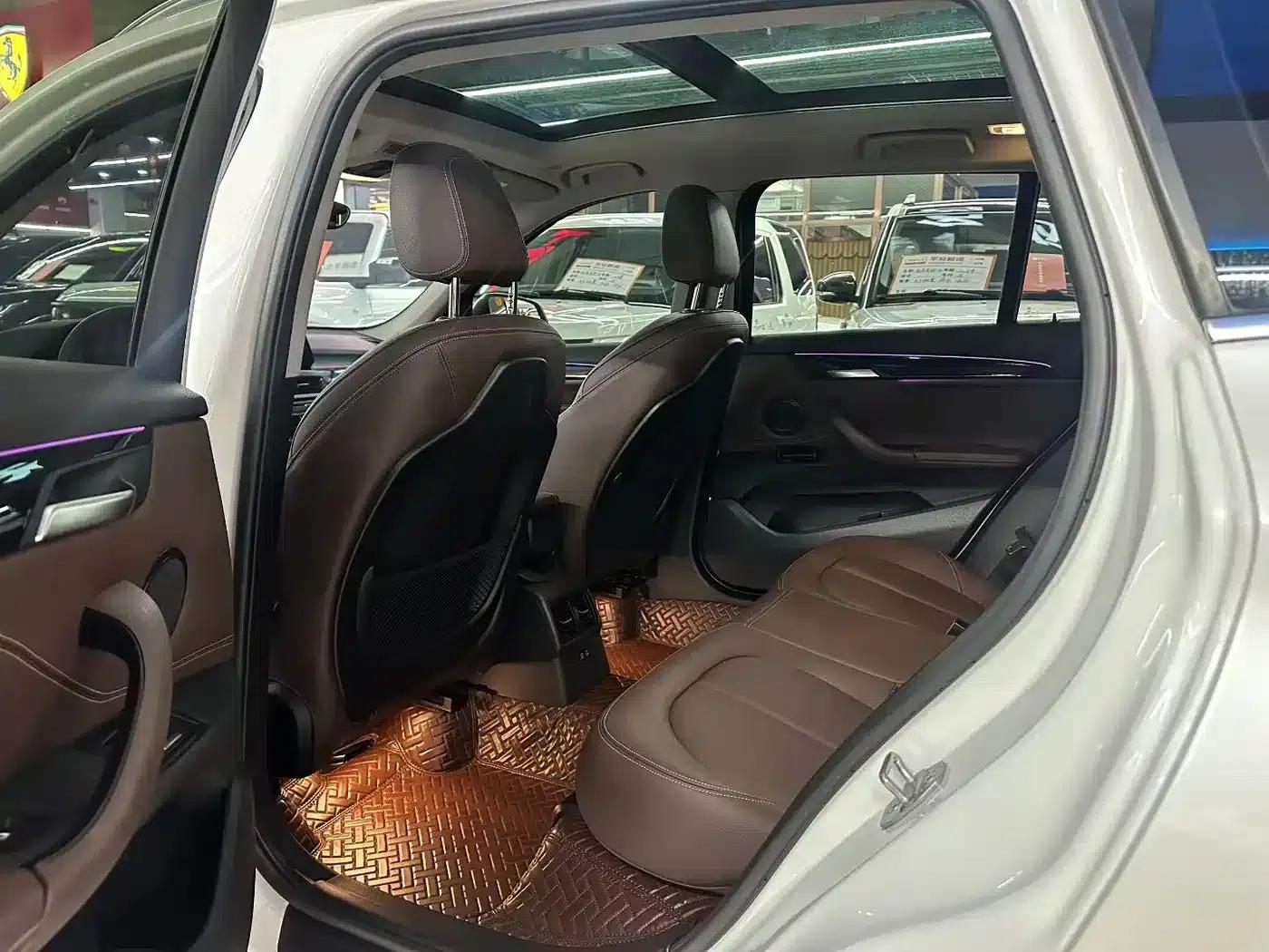 BMW X1 2020 sDrive20Li Premium — миниатюра 6
