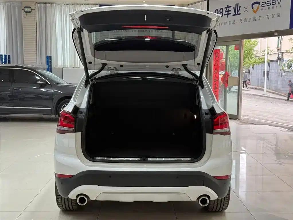 BMW X1 2022 sDrive20Li Fashion Edition — миниатюра 23