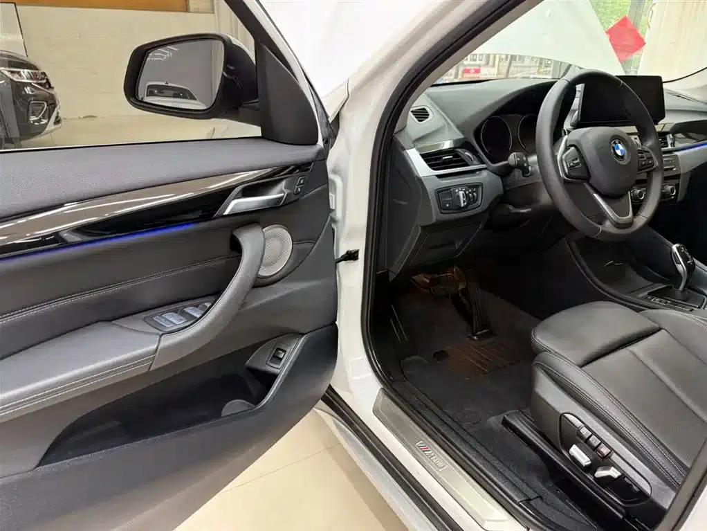 BMW X1 2022 sDrive20Li Fashion Edition — миниатюра 8