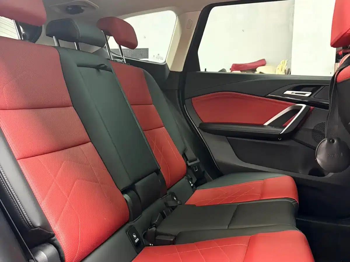 2023 BMW X1 sDrive20Li X Design Package — миниатюра 13