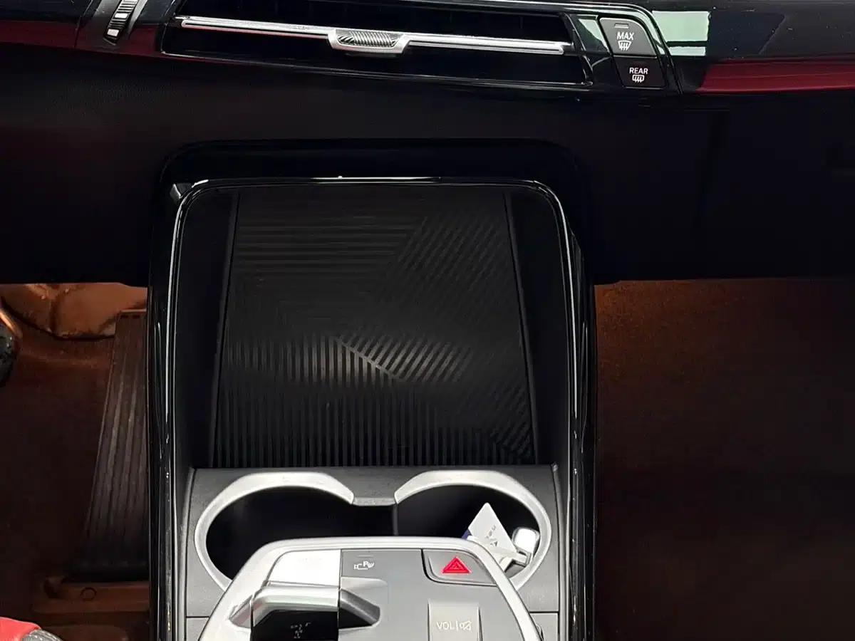 2023 BMW X1 sDrive20Li X Design Package — миниатюра 21