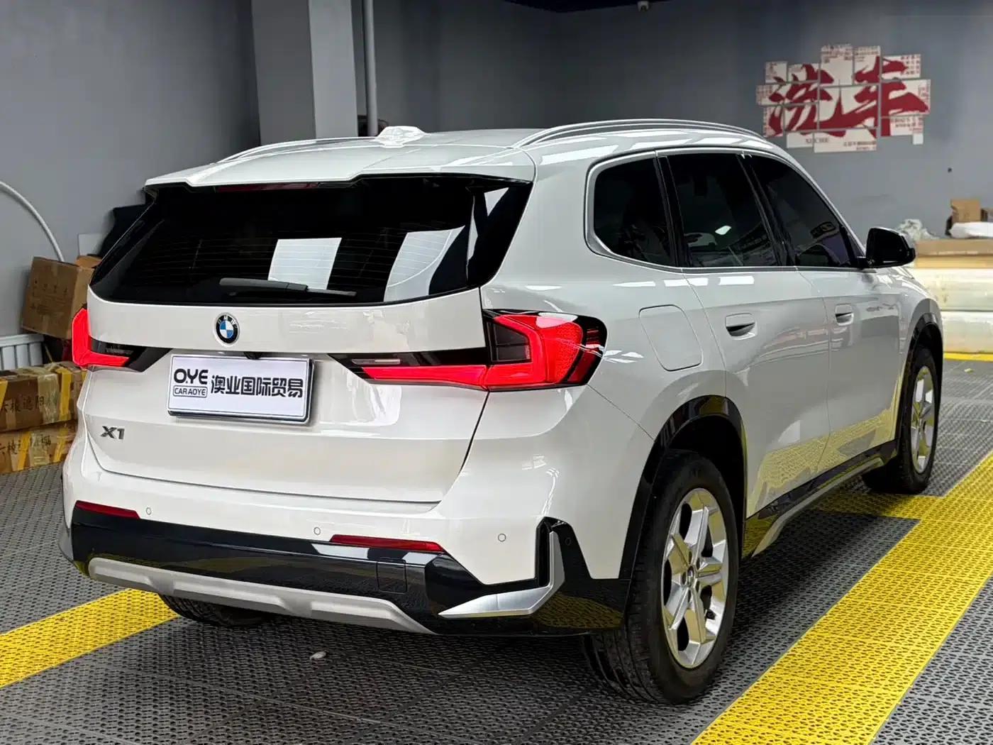 2023 BMW X1 sDrive20Li X Design Package — миниатюра 6