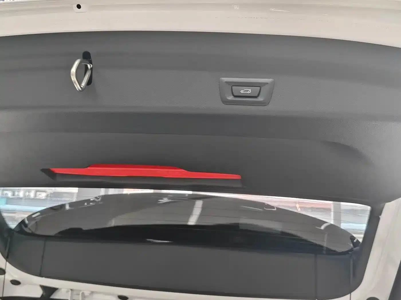 2023 BMW X1 sDrive20Li X Design Package — миниатюра 16