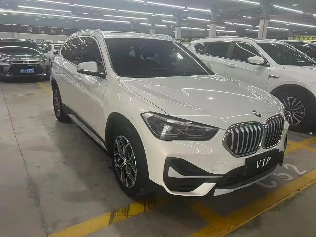 BMW X1 2022 sDrive20Li Fashion Edition — миниатюра 3