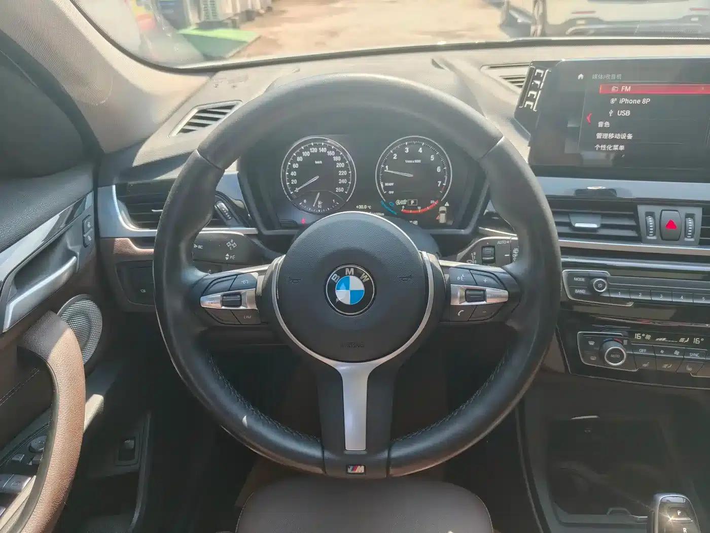 BMW X1 2021 sDrive25Li Leading Edition — миниатюра 9