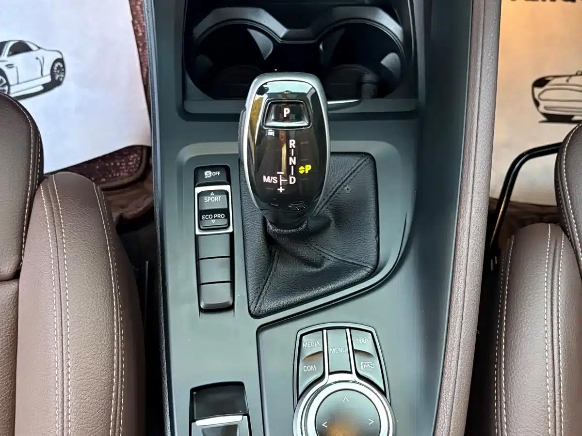BMW X1 2022 sDrive20Li Fashion Edition — миниатюра 13