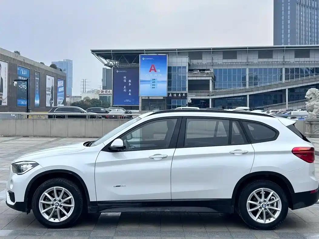 BMW X1 2016 sDrive18Li Fashion Edition — миниатюра 15