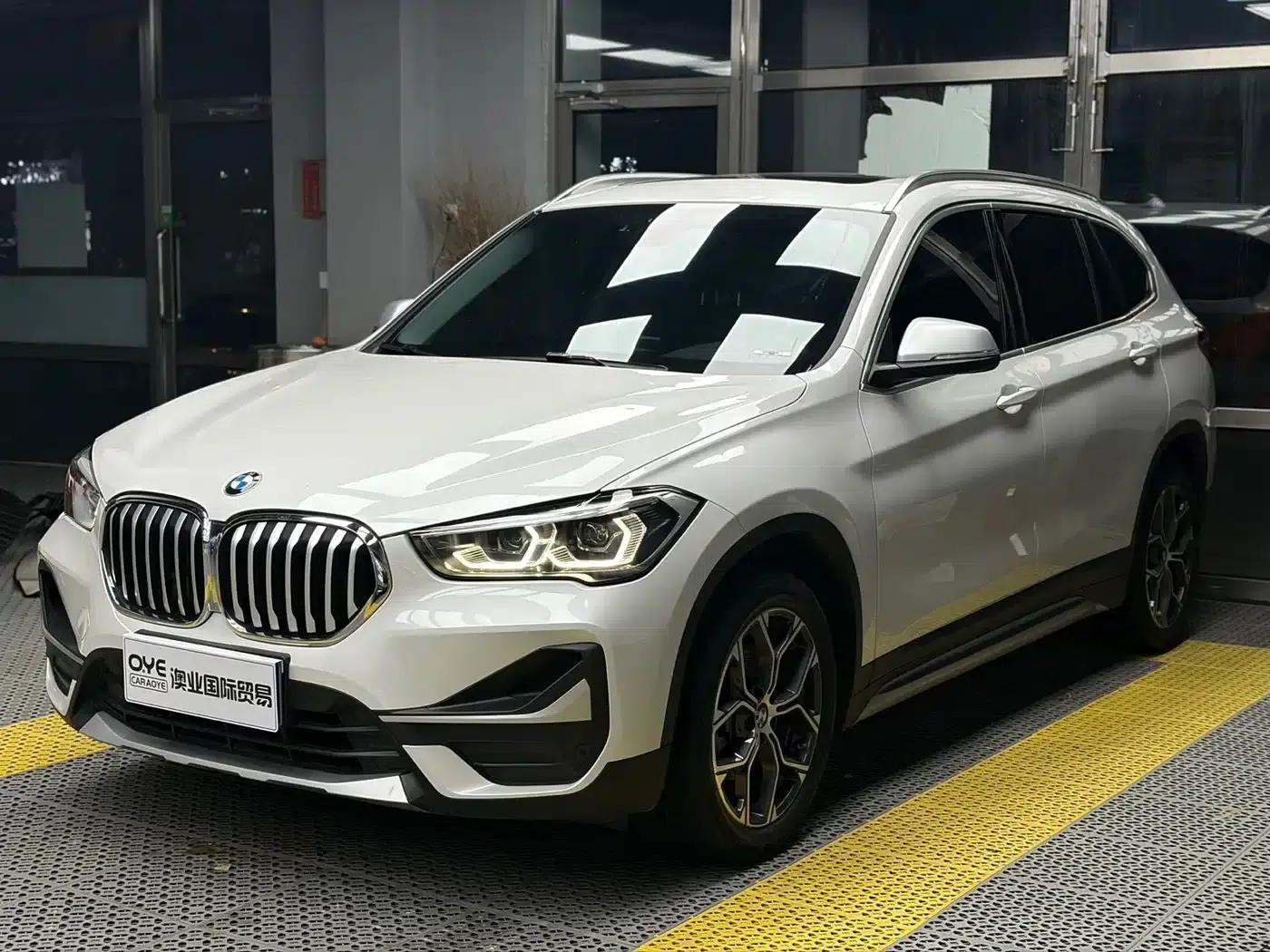 BMW X1 2022 sDrive20Li Premium — миниатюра 1