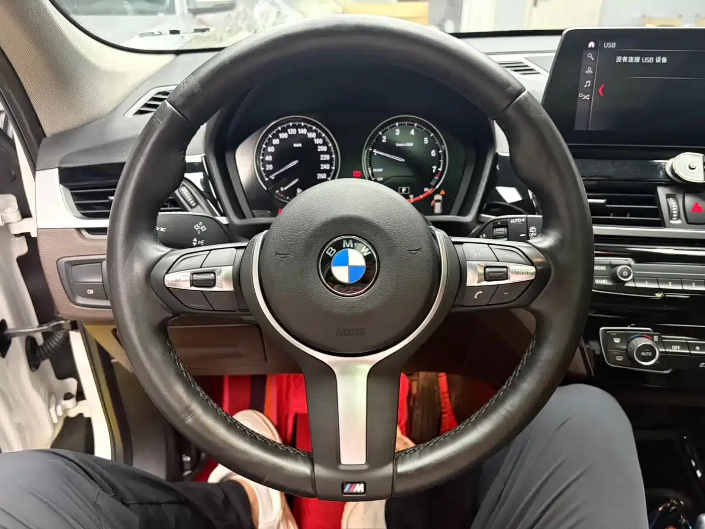 BMW X1 2022 sDrive20Li Premium — миниатюра 18