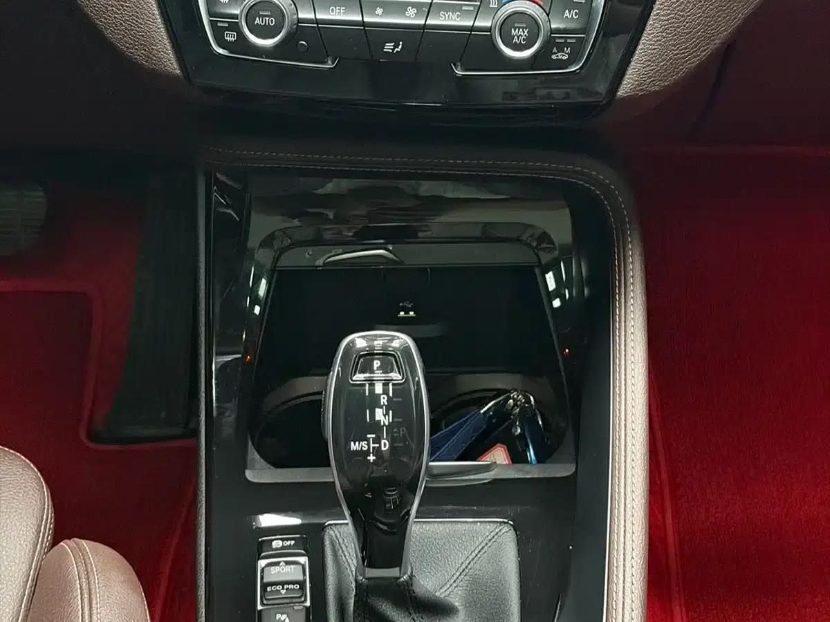 BMW X1 2022 sDrive20Li Premium — миниатюра 21
