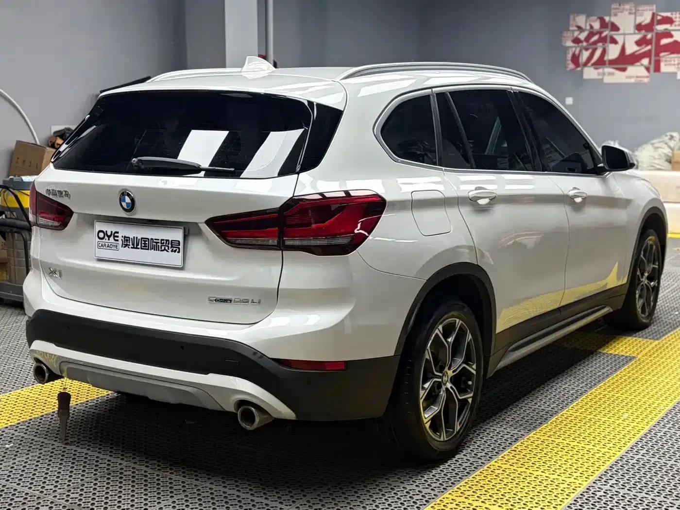 BMW X1 2022 sDrive20Li Premium — миниатюра 6