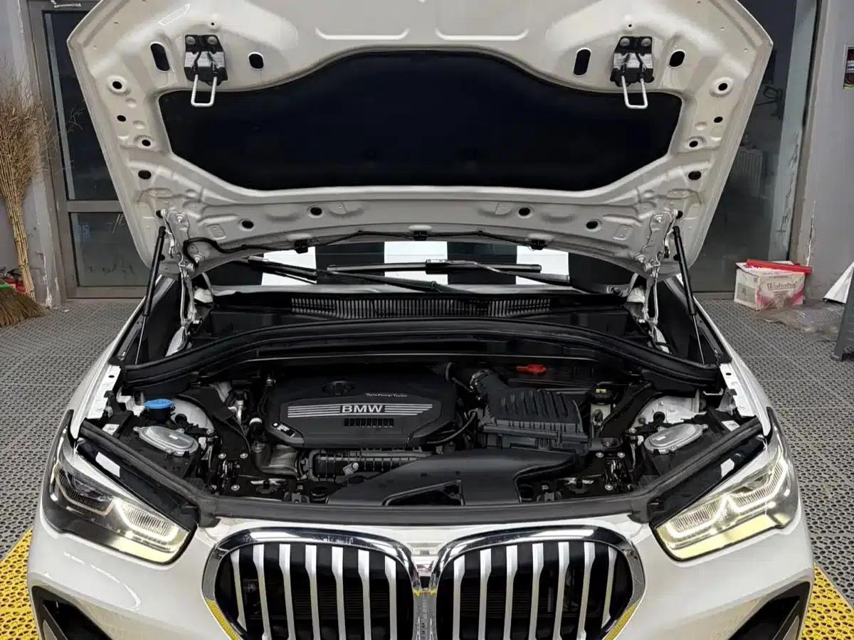 BMW X1 2022 sDrive20Li Premium — миниатюра 9