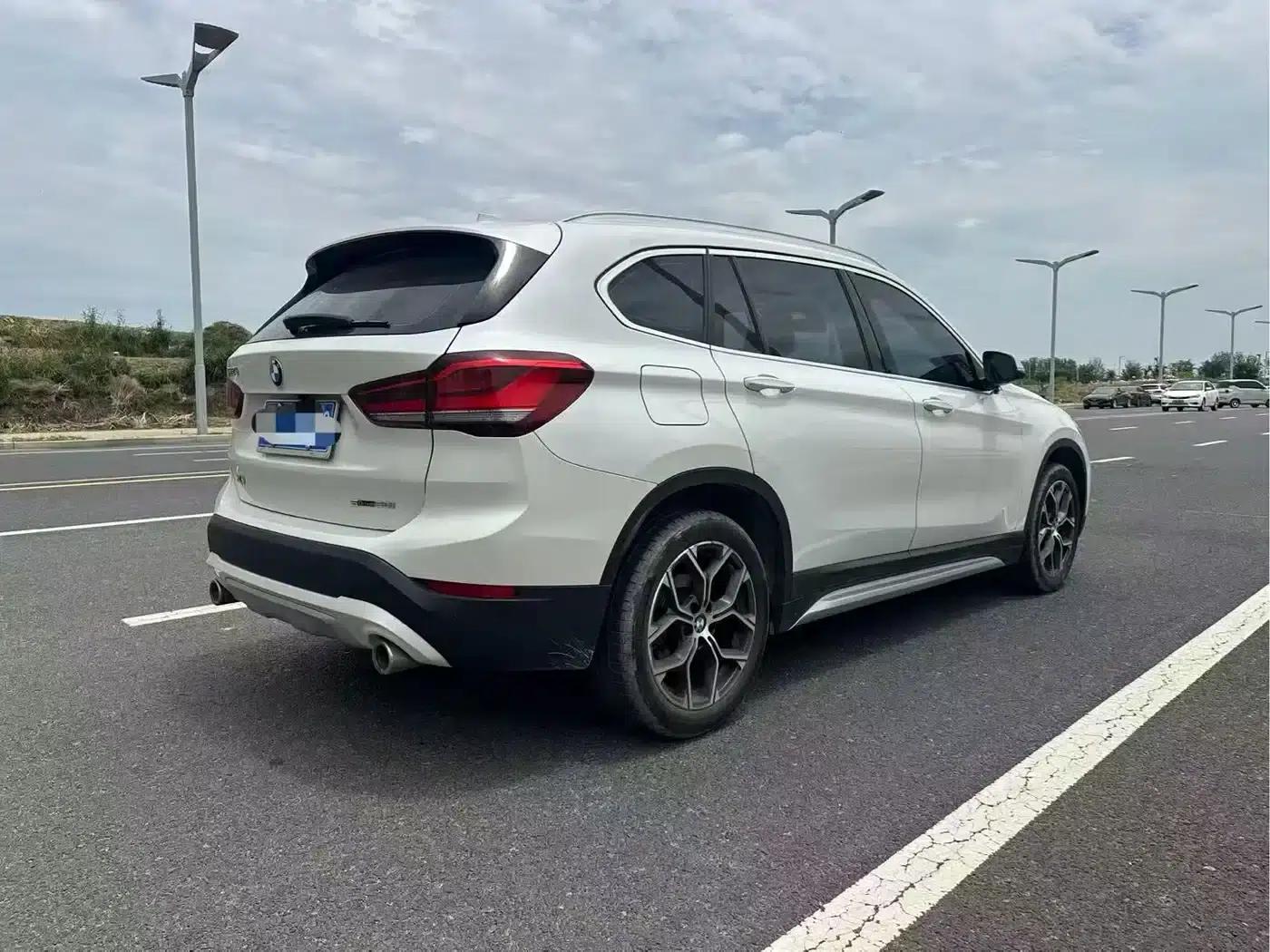 BMW X1 2021 Facelift sDrive20Li Premium — миниатюра 4