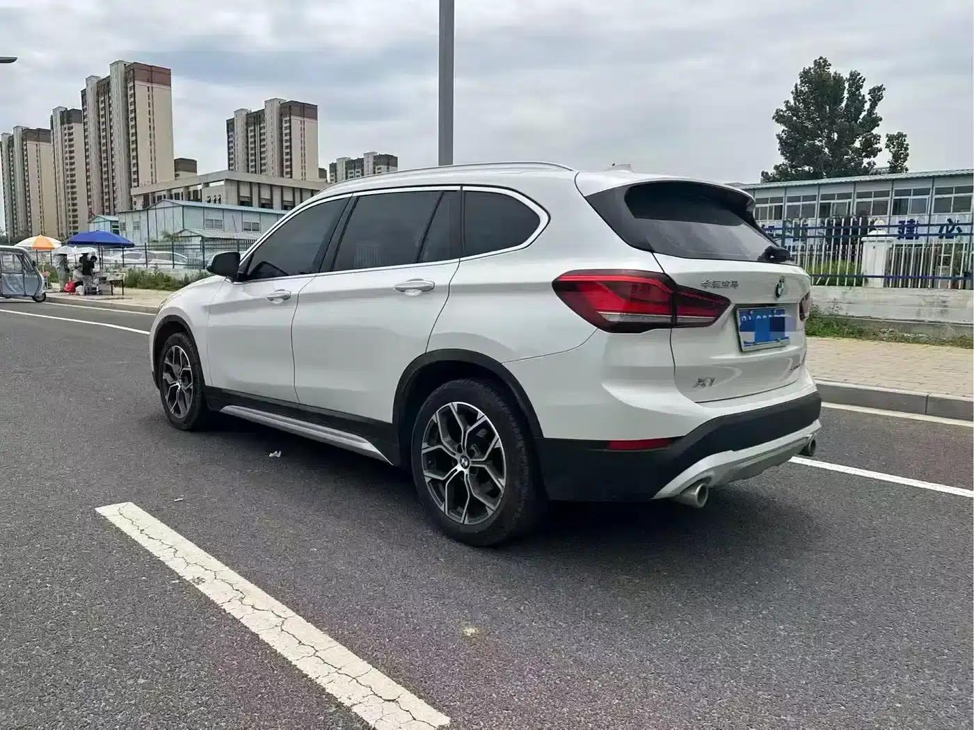 BMW X1 2021 Facelift sDrive20Li Premium — миниатюра 6