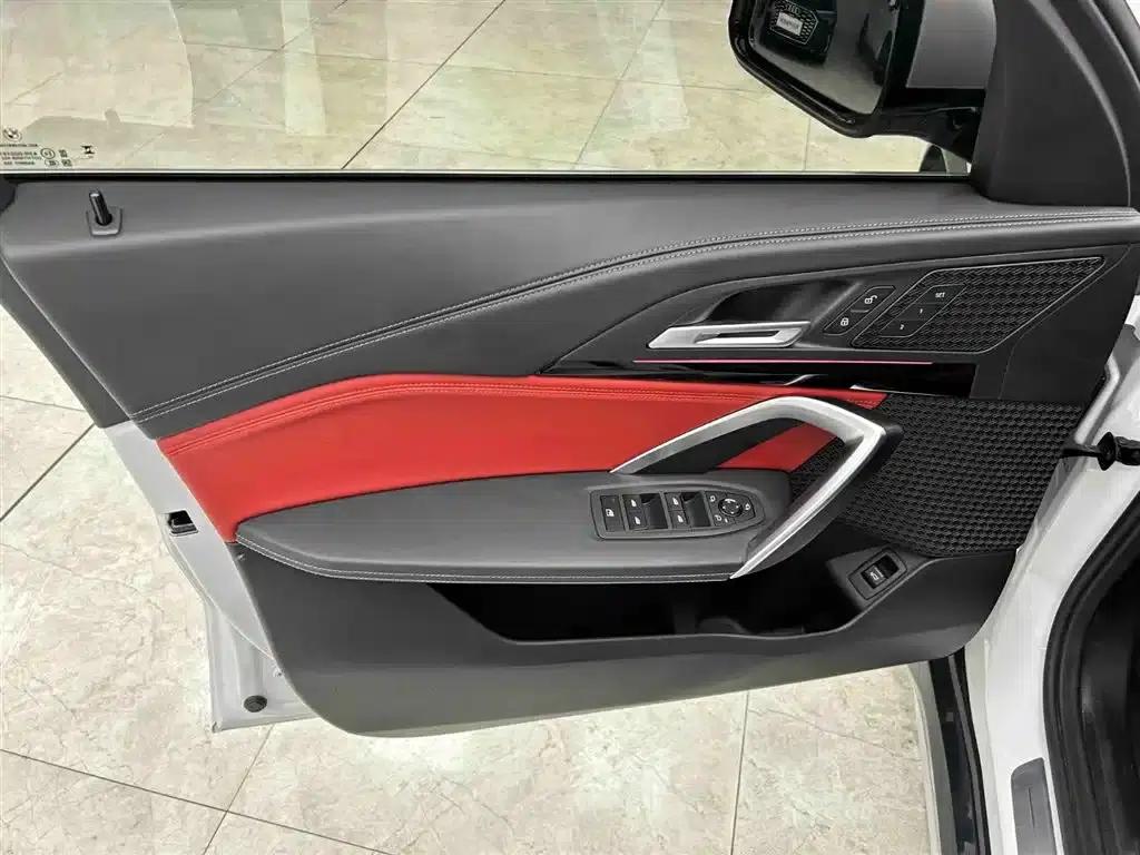 2023 BMW X1 sDrive20Li X Design Package — миниатюра 11