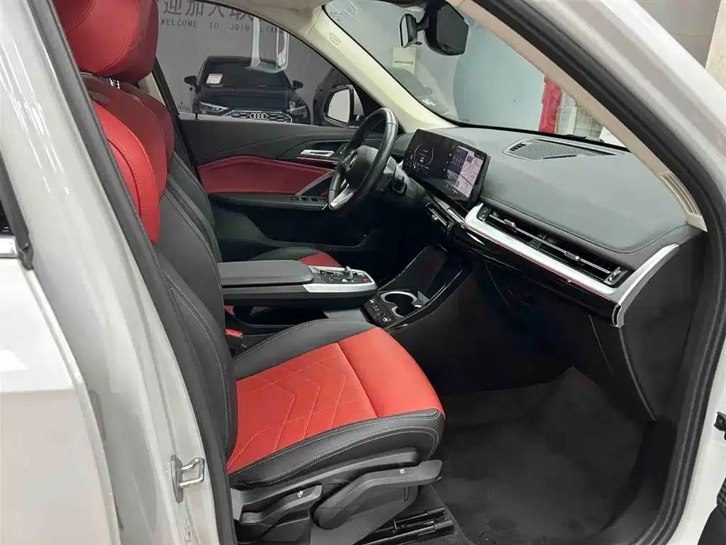 2023 BMW X1 sDrive20Li X Design Package — миниатюра 14