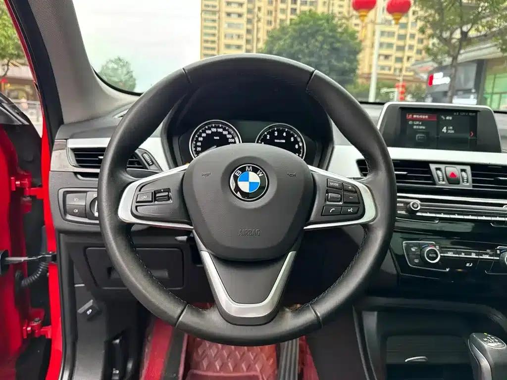 BMW X1 2018 sDrive18Li Fashion Edition — миниатюра 15