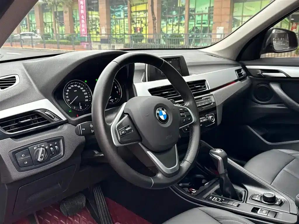 BMW X1 2018 sDrive18Li Fashion Edition — миниатюра 18