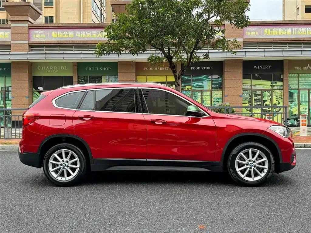 BMW X1 2018 sDrive18Li Fashion Edition — миниатюра 8