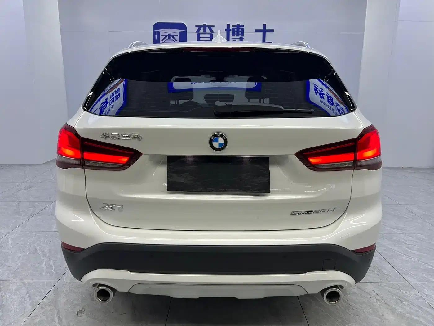BMW X1 2022 sDrive20Li Fashion Edition — миниатюра 14