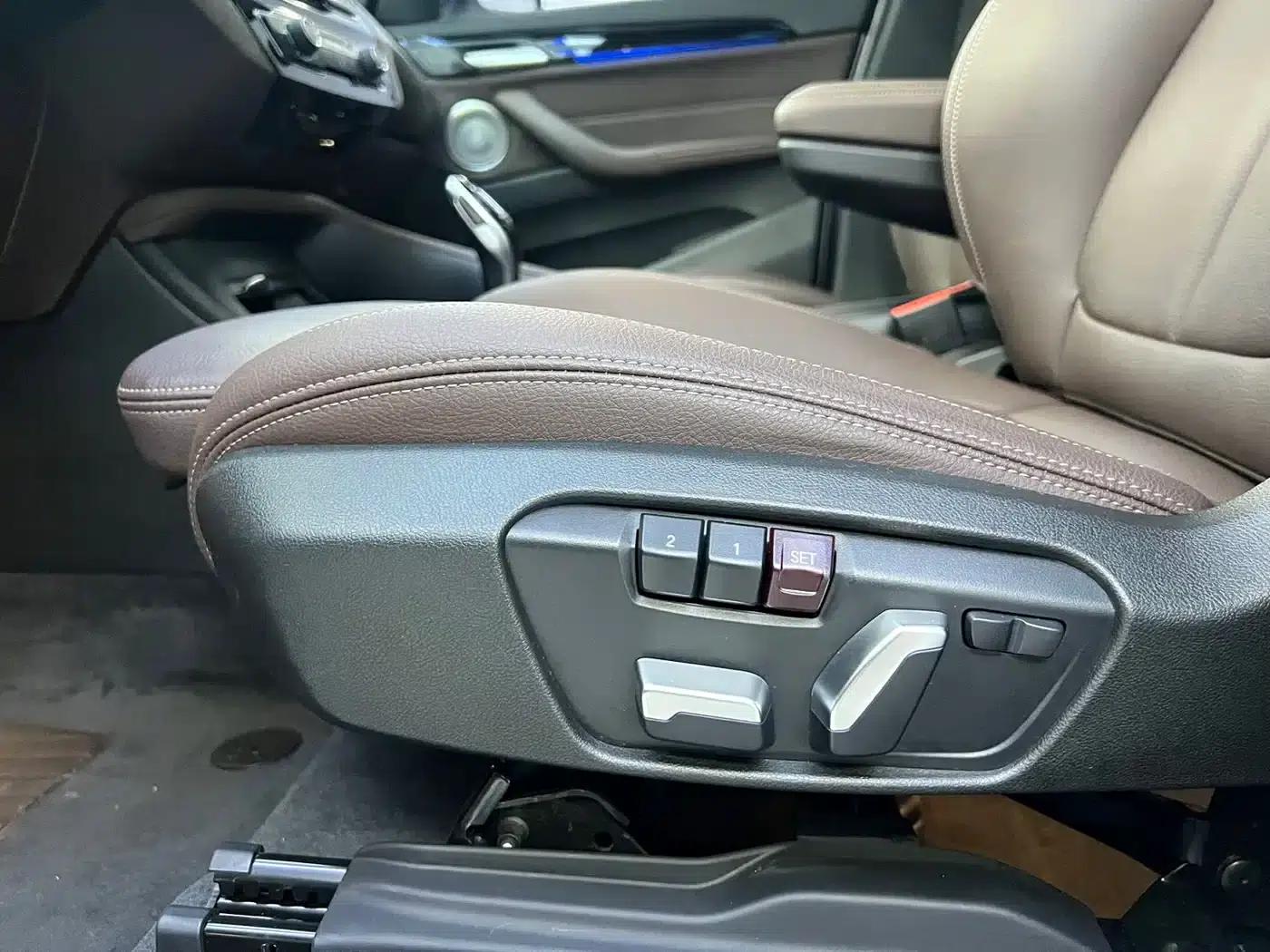 BMW X1 2022 sDrive20Li Fashion Edition — миниатюра 6