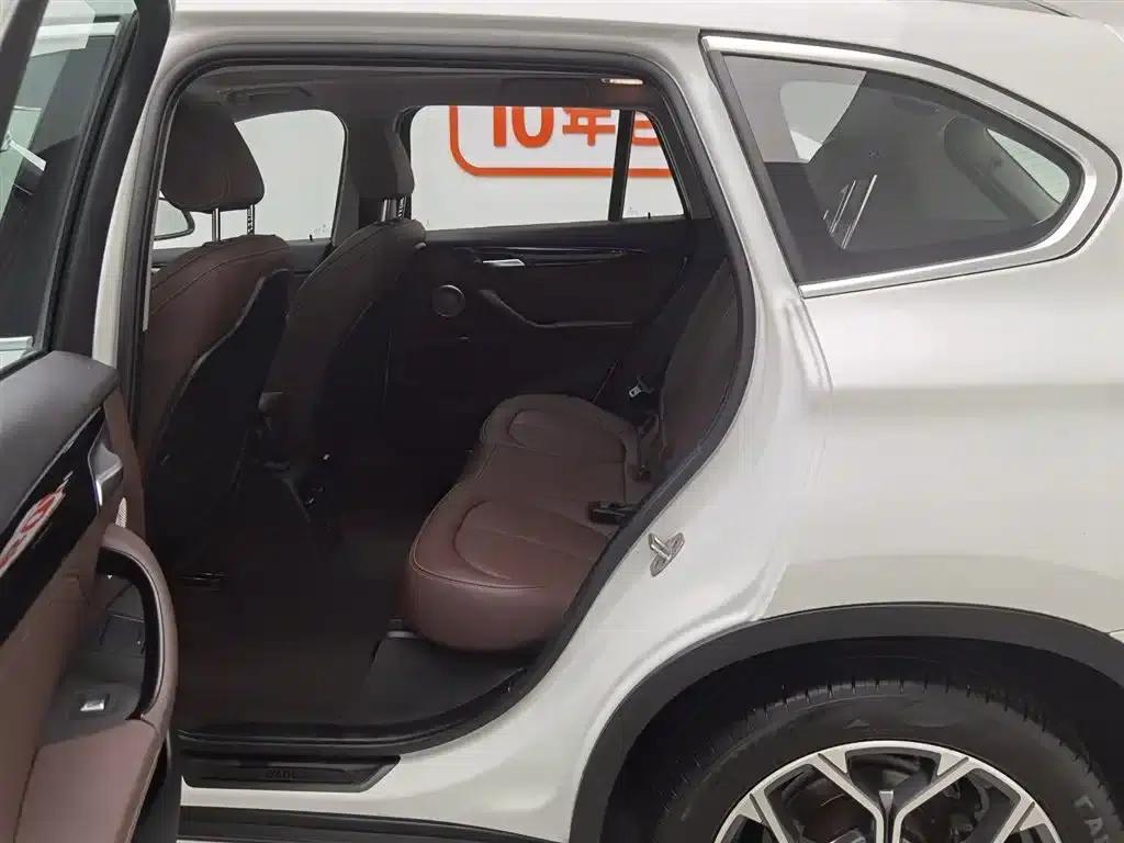 BMW X1 2021 sDrive20Li Premium — миниатюра 15