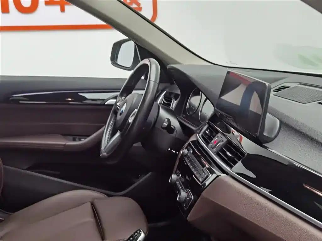 BMW X1 2021 sDrive20Li Premium — миниатюра 22