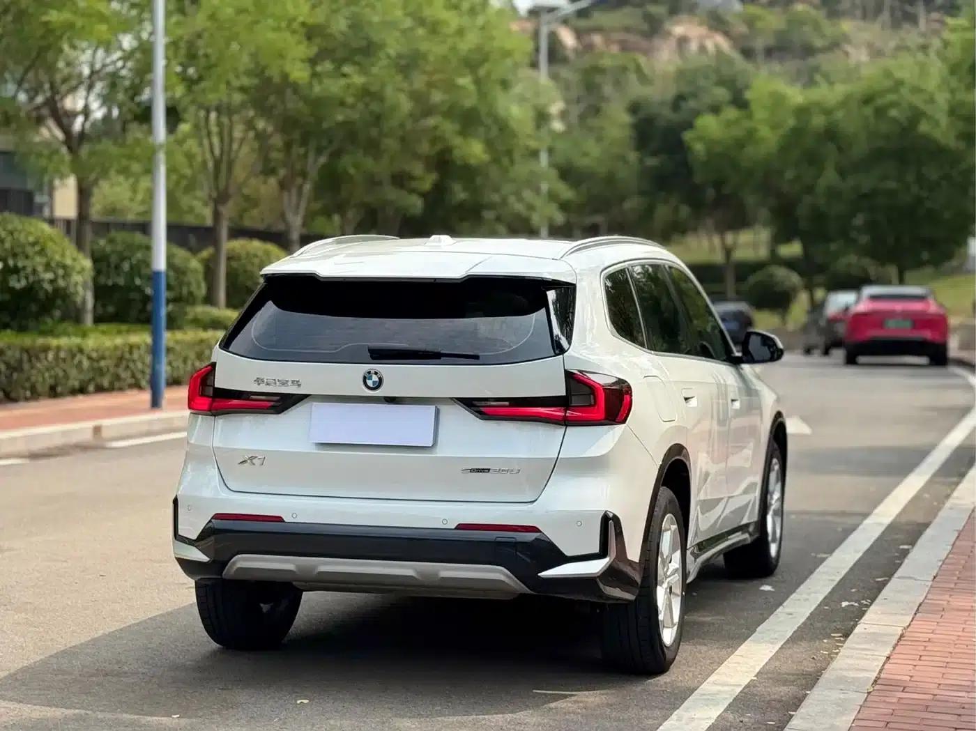 2023 BMW X1 sDrive20Li X Design Package — миниатюра 7