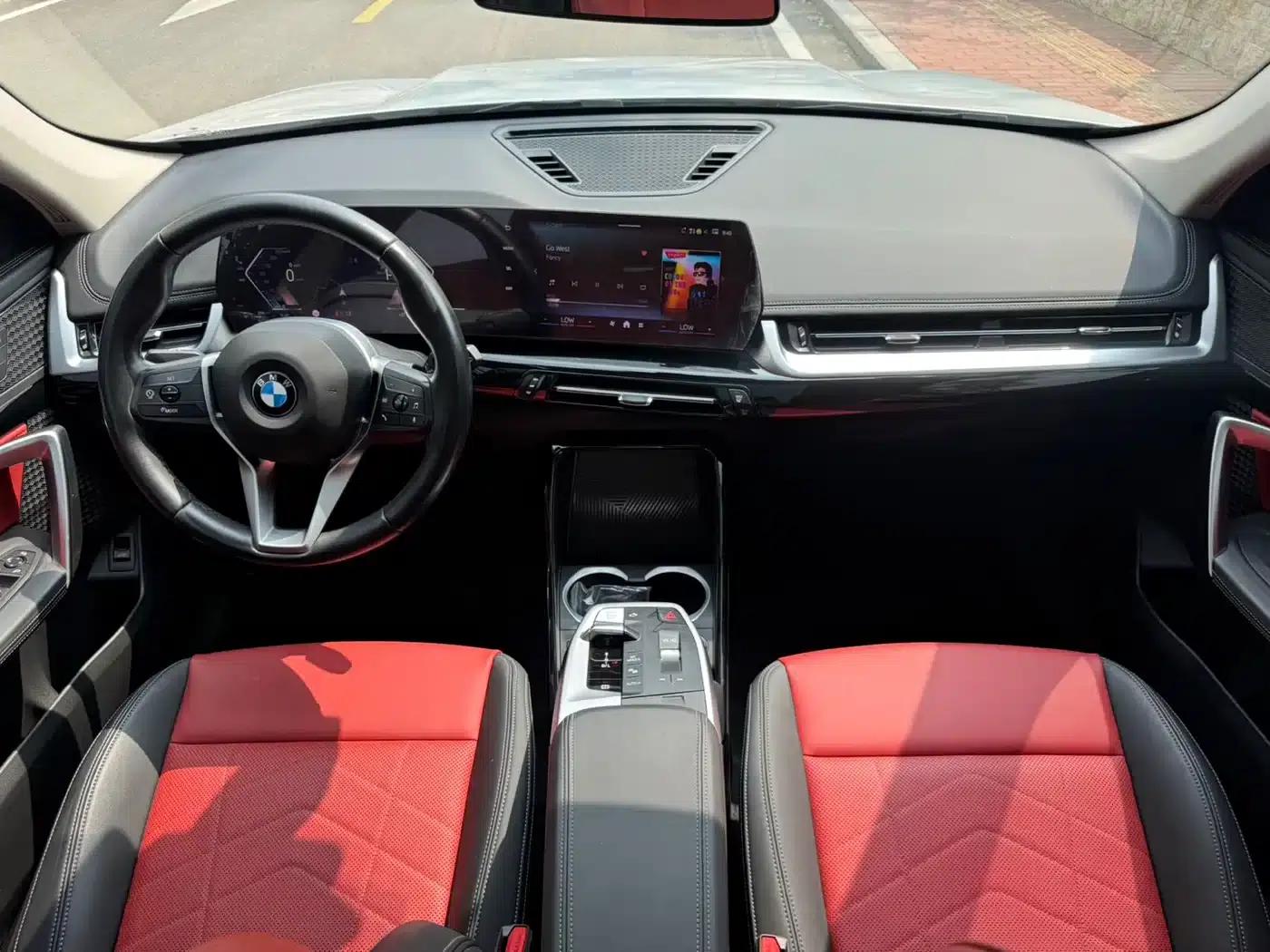 2023 BMW X1 sDrive20Li X Design Package — миниатюра 9