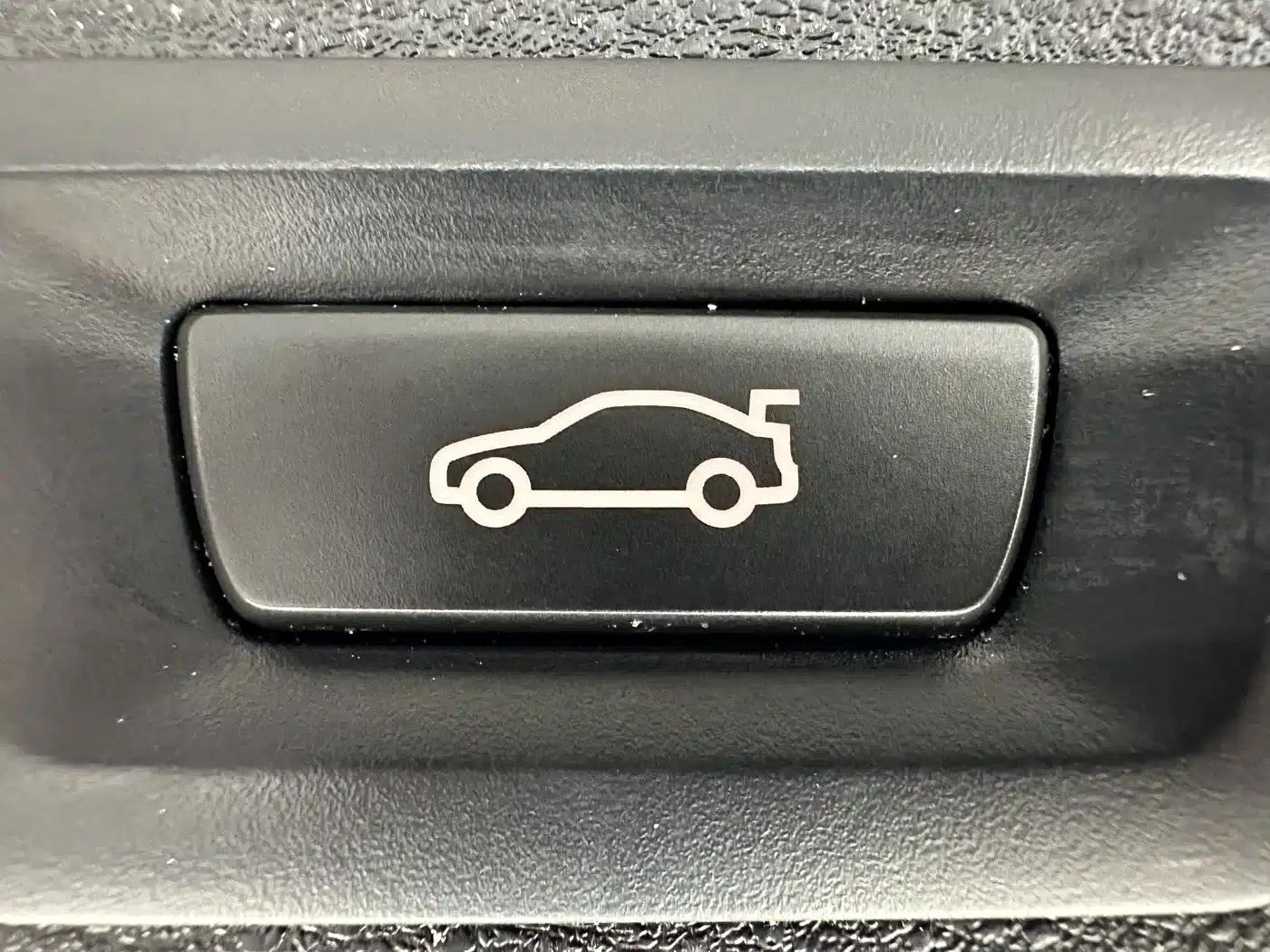 BMW X1 2022 sDrive20Li Premium — миниатюра 17