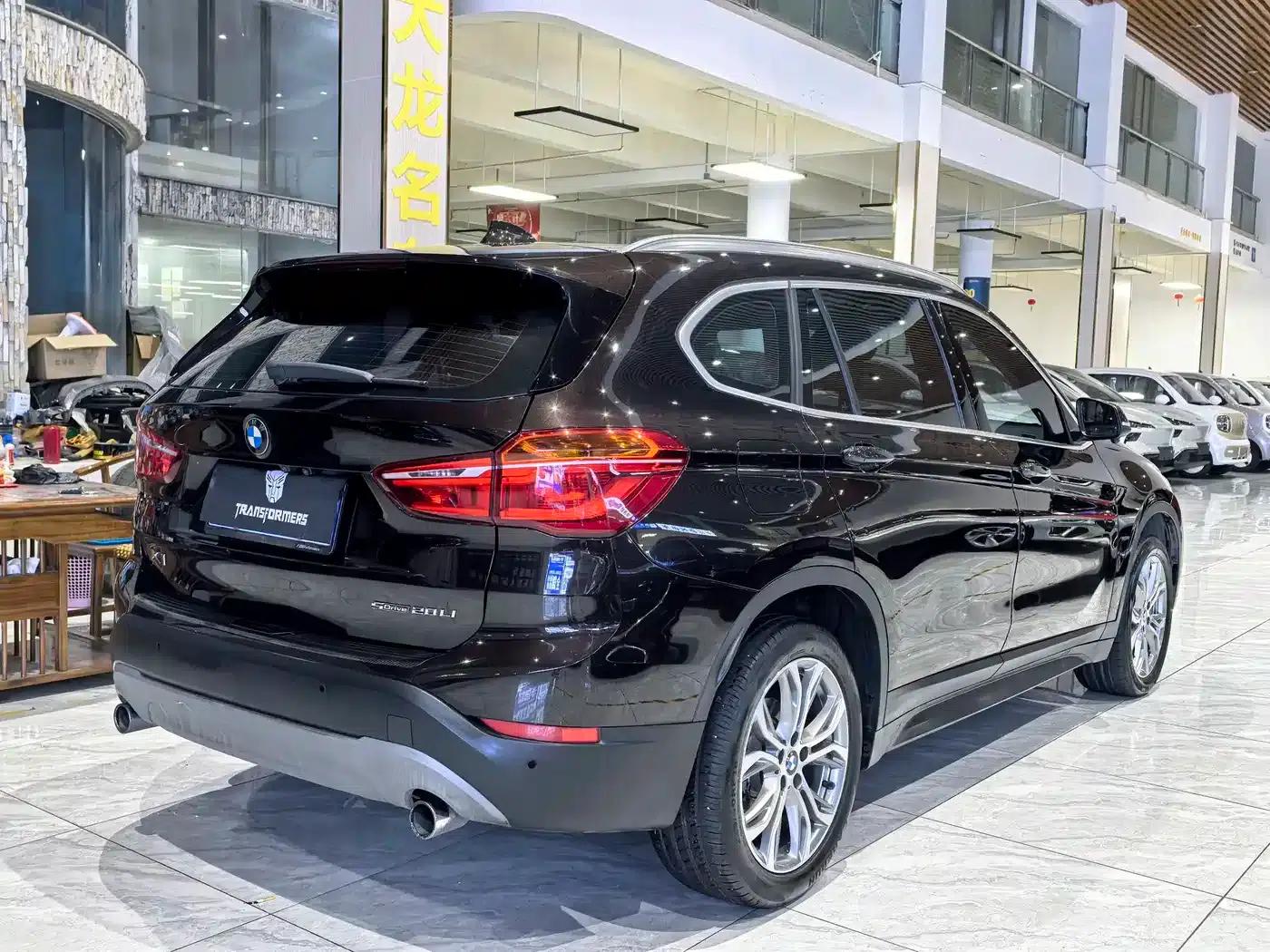 BMW X1 2019 sDrive20Li Leading Edition — миниатюра 4