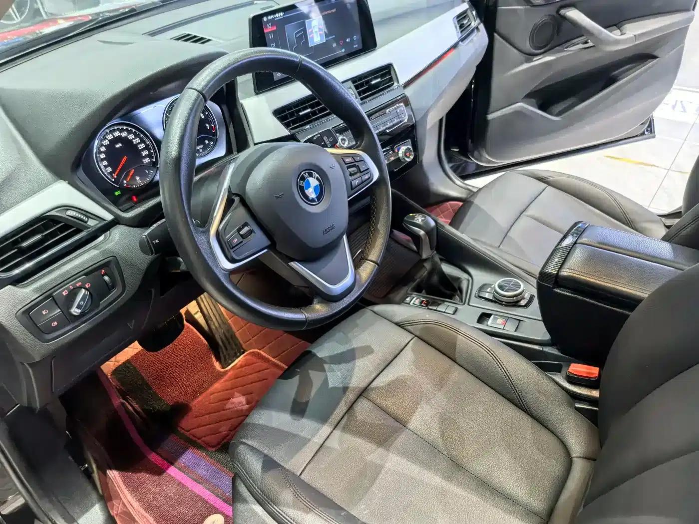 BMW X1 2019 sDrive20Li Leading Edition — миниатюра 10