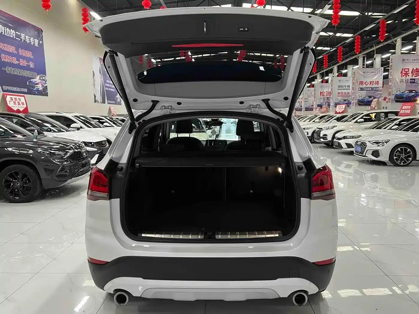 BMW X1 2022 sDrive20Li Premium — миниатюра 13