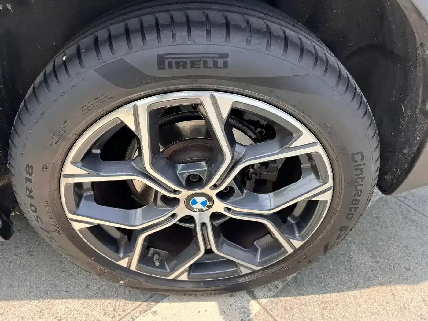 BMW X1 2022 sDrive25Li Leading Edition — миниатюра 14