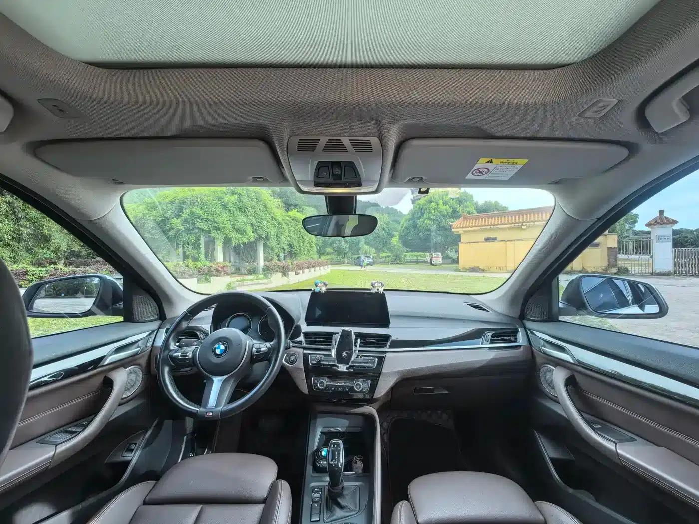 BMW X1 2022 sDrive25Li Leading Edition — миниатюра 5
