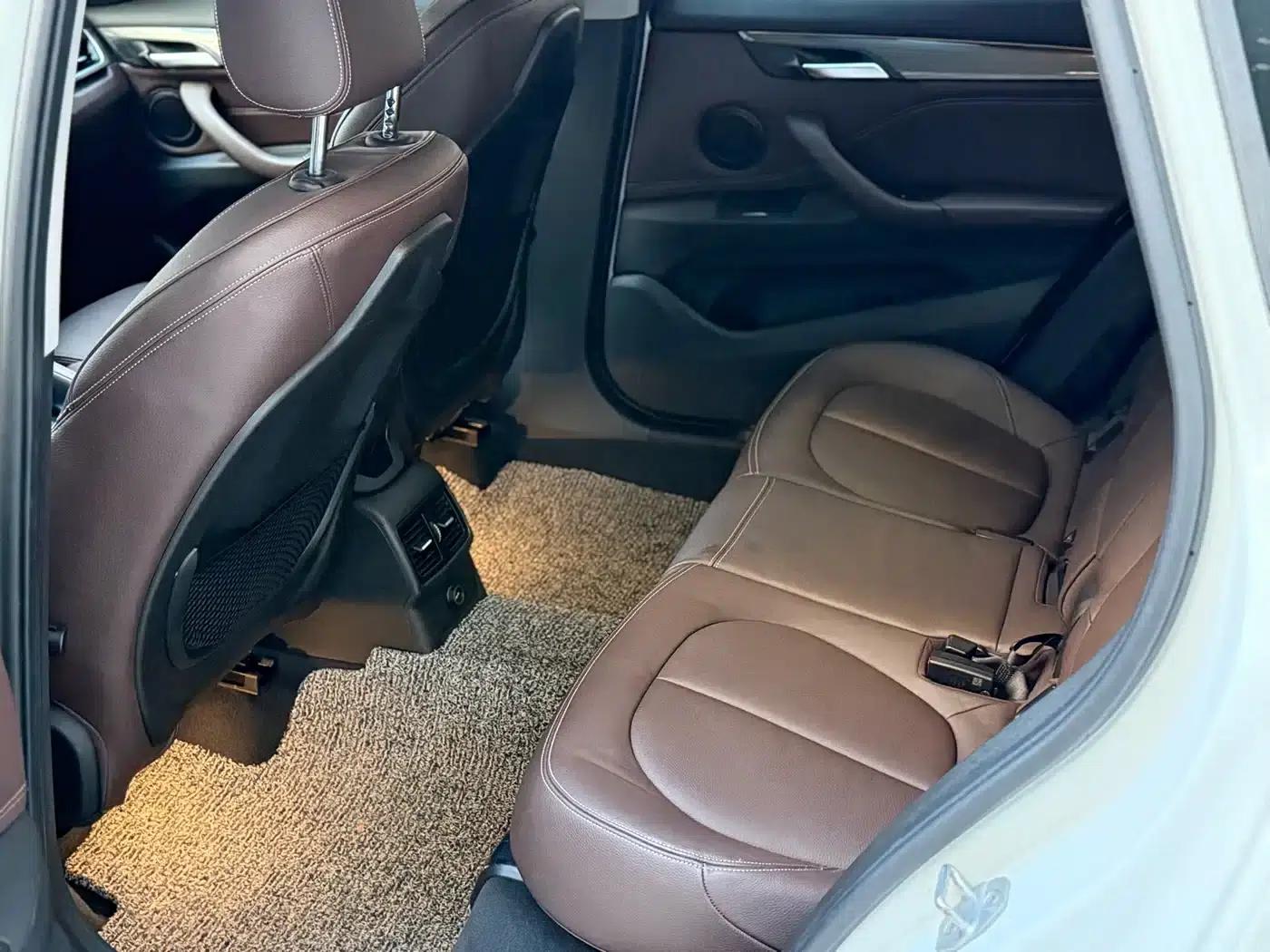 BMW X1 2018 xDrive20Li Premium — миниатюра 5
