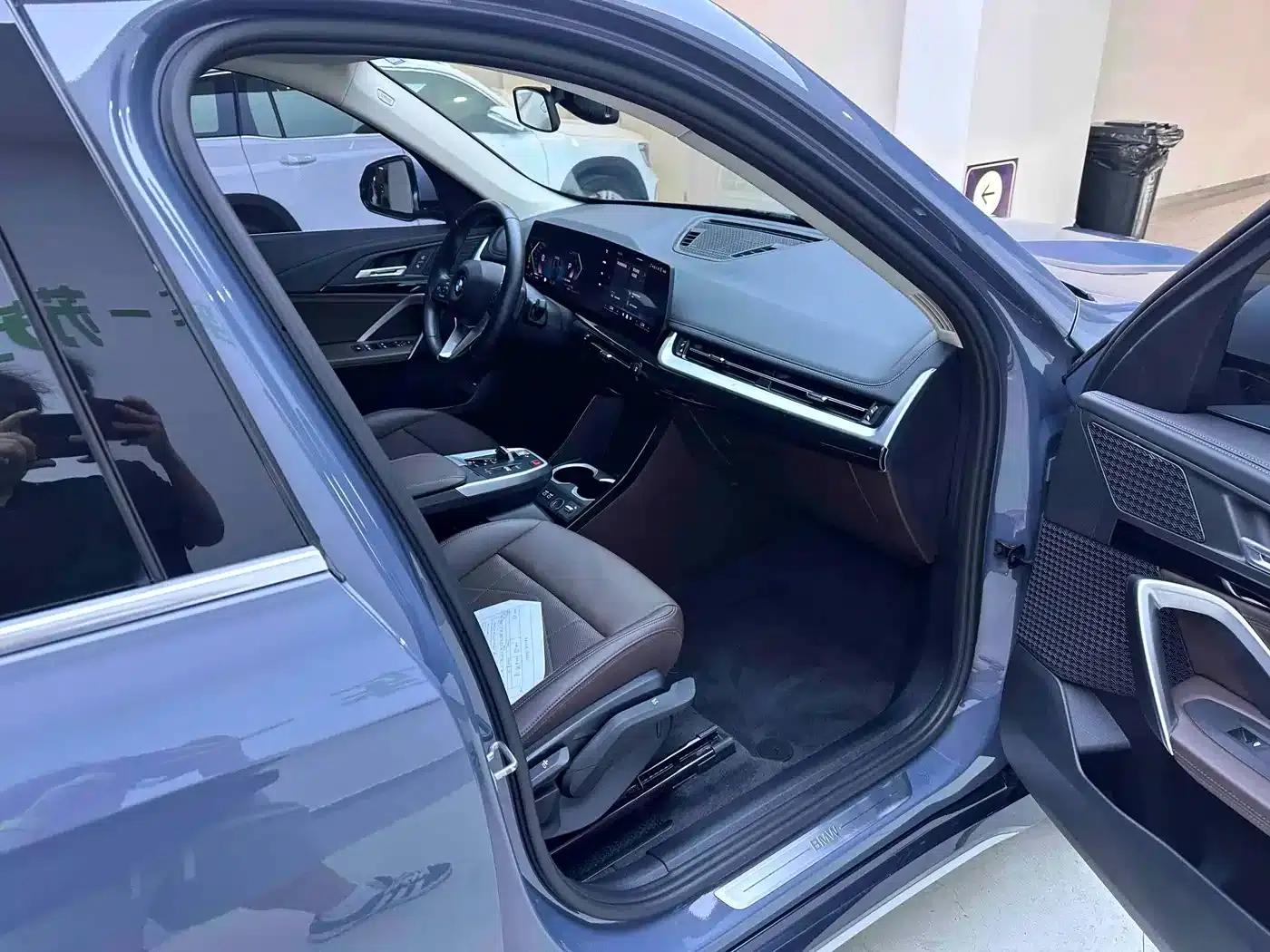 2023 BMW X1 sDrive20Li X Design Package — миниатюра 10