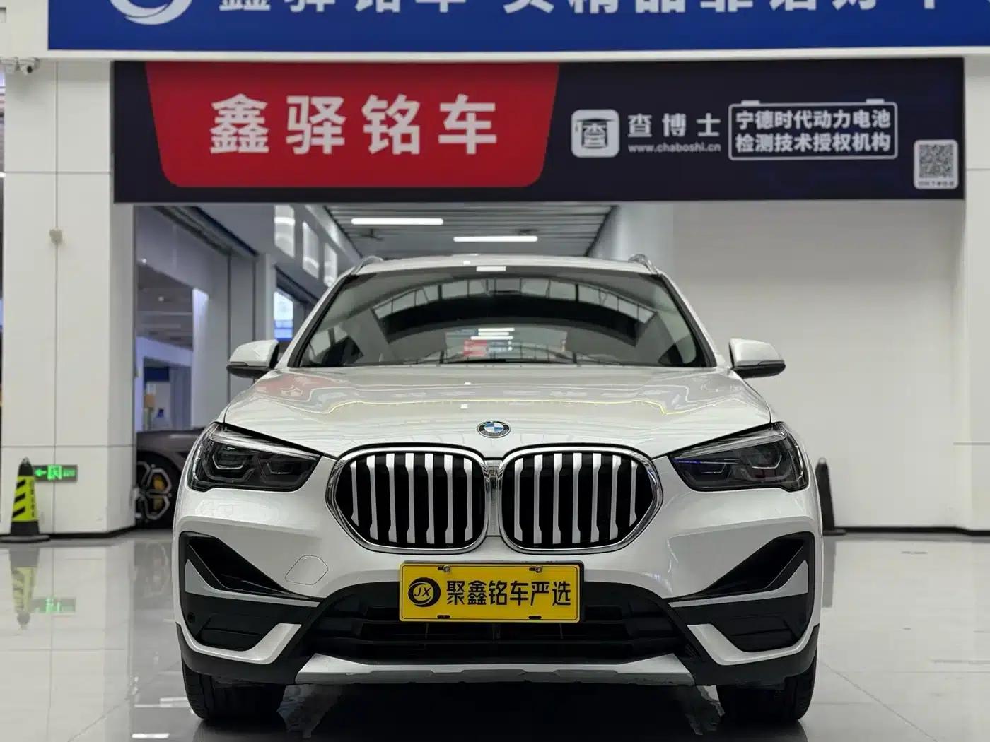 BMW X1 2020 xDrive25Li Premium — миниатюра 2