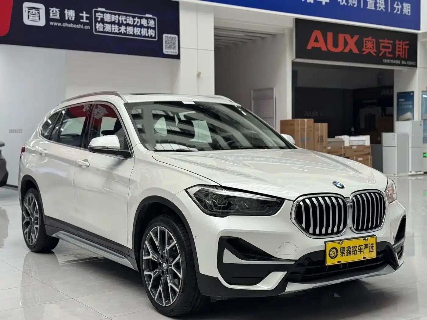 BMW X1 2020 xDrive25Li Premium — миниатюра 3