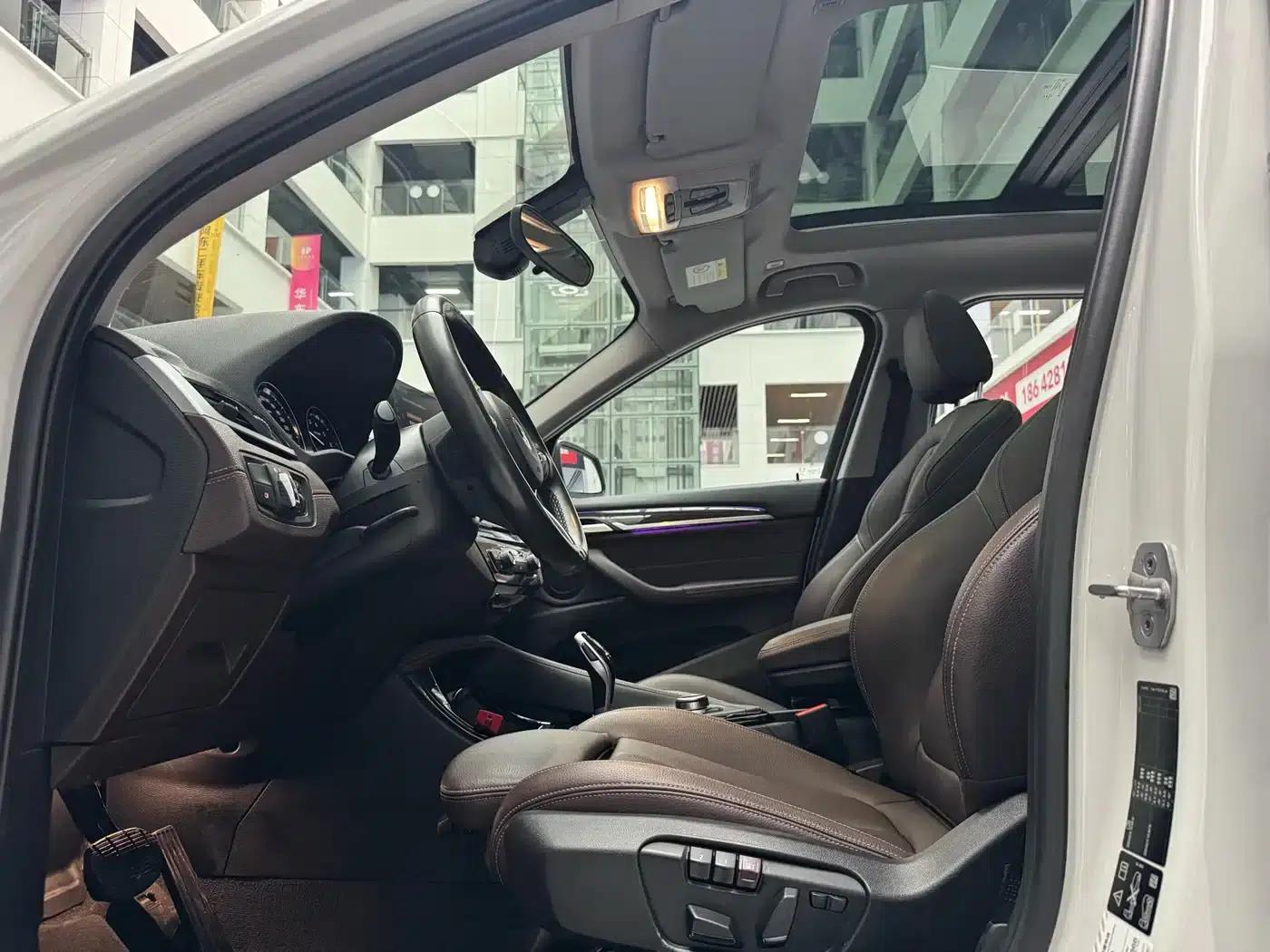 BMW X1 2020 xDrive25Li Premium — миниатюра 10