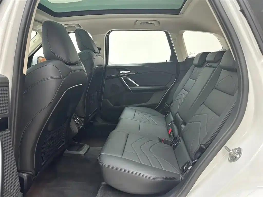 2023 BMW X1 sDrive20Li X Design Package — миниатюра 21