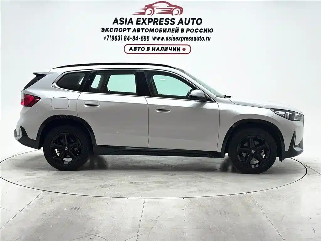 2023 BMW X1 sDrive20Li X Design Package — миниатюра 9