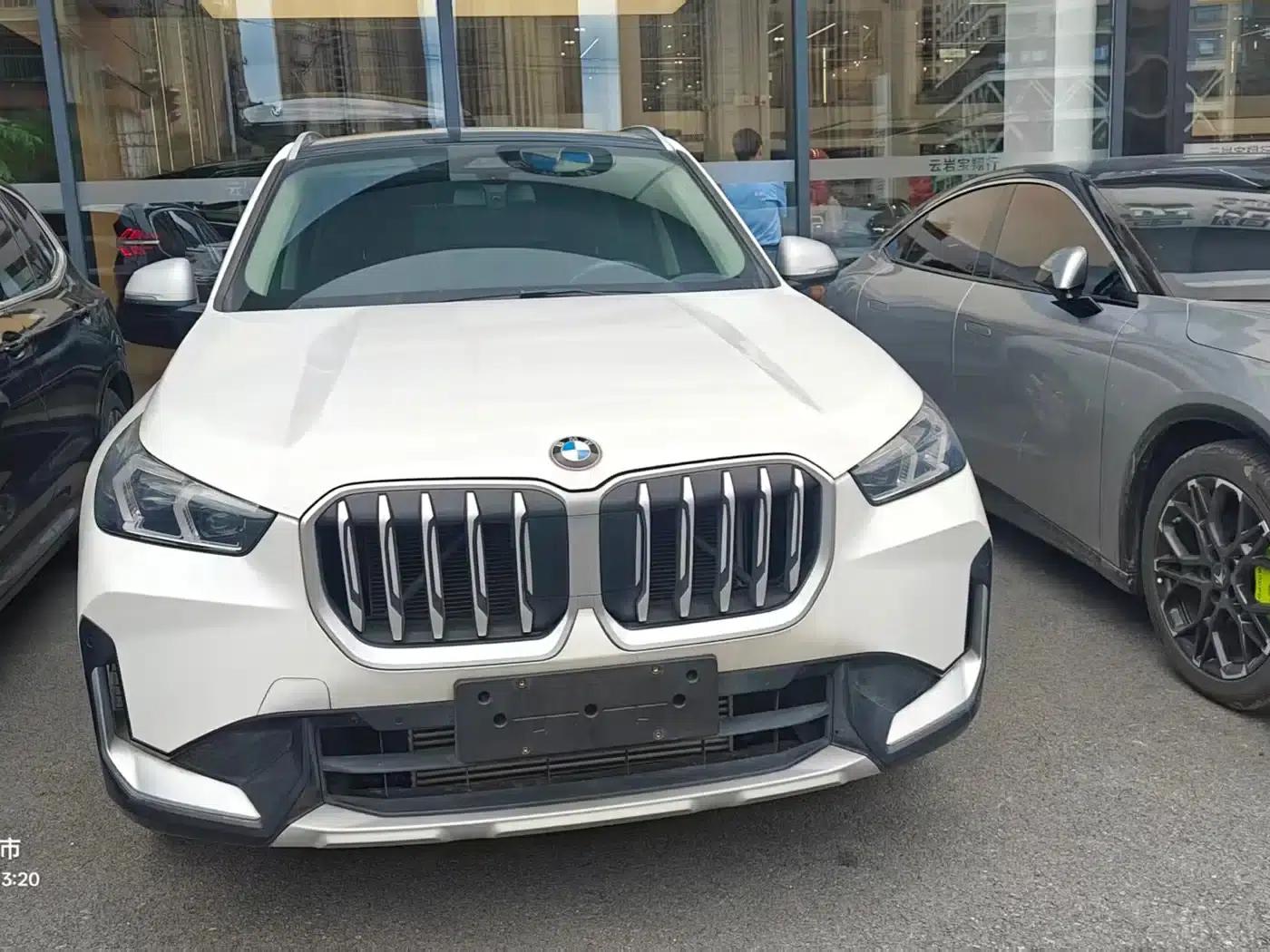 2023 BMW X1 sDrive20Li X Design Package — миниатюра 2